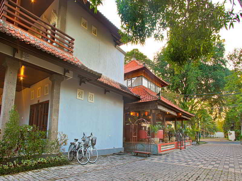 Puri Sading Hotel Sanur  Exterior photo