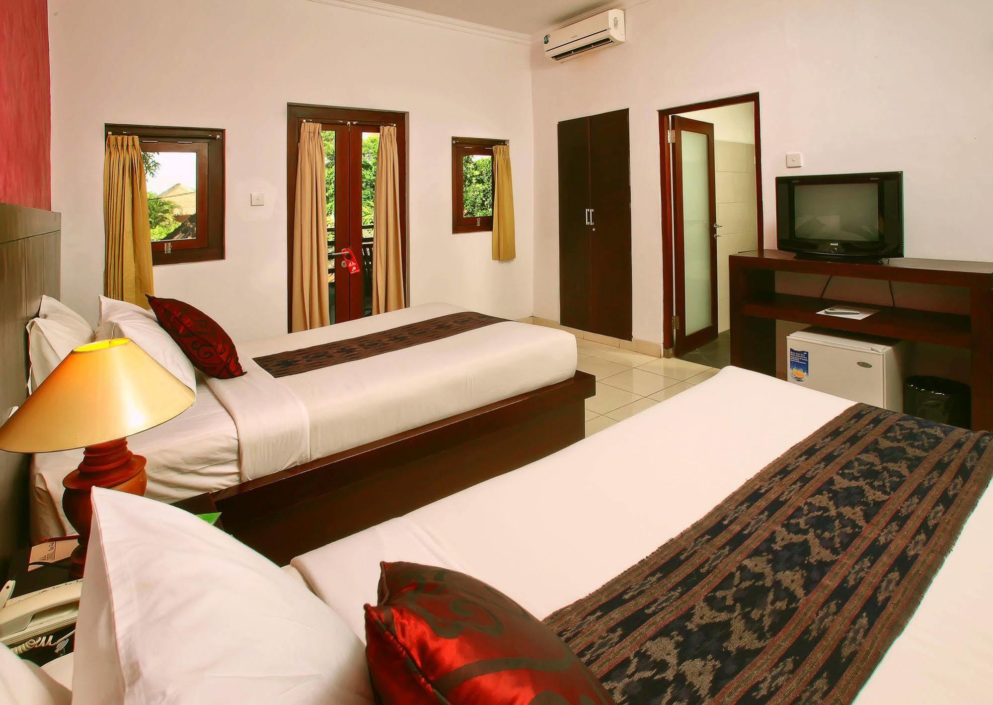 Puri Sading Hotel Sanur  Exterior photo